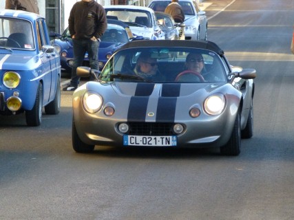 P1010236 (Custom).JPG