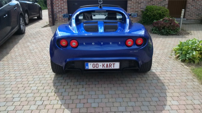 GO-KART_r.jpg