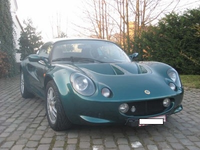 Lotus-Elise_8124650.jpg